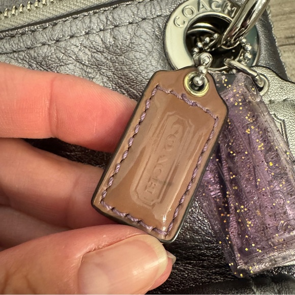 Coach Poppy Metallic Silver Leather Shoulder/Crossbody Bag with Silver Hardware - Picture 7 of 16